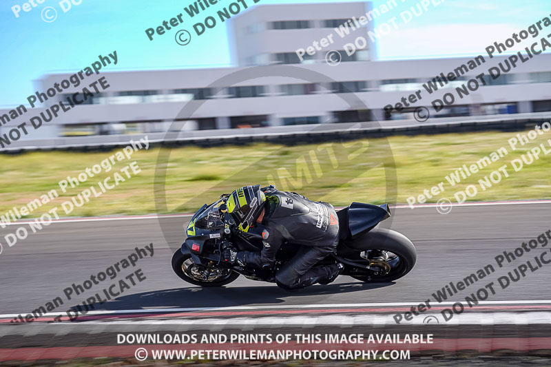 cadwell no limits trackday;cadwell park;cadwell park photographs;cadwell trackday photographs;enduro digital images;event digital images;eventdigitalimages;no limits trackdays;peter wileman photography;racing digital images;snetterton;snetterton no limits trackday;snetterton photographs;snetterton trackday photographs;trackday digital images;trackday photos